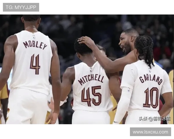 2018年NBA季后赛骑士与篮网激战回顾精彩瞬间与球员表现分析 2018年NBA季后赛骑士与篮网激战回顾精彩瞬间与球员表现分析