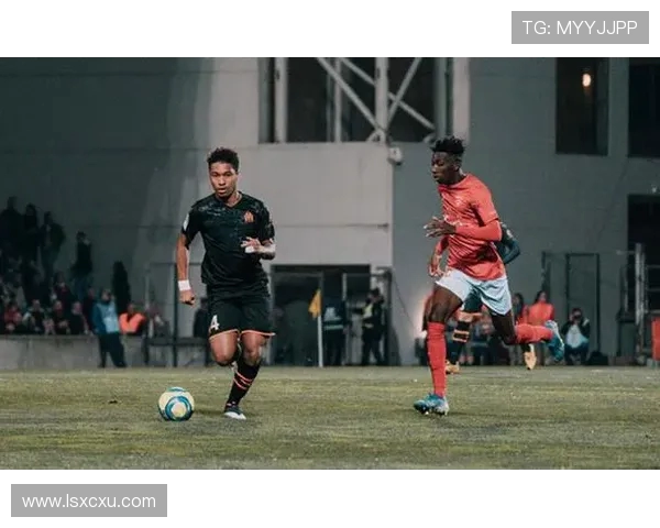 尼姆与亚眠的精彩对决分析及双方近期状态评估