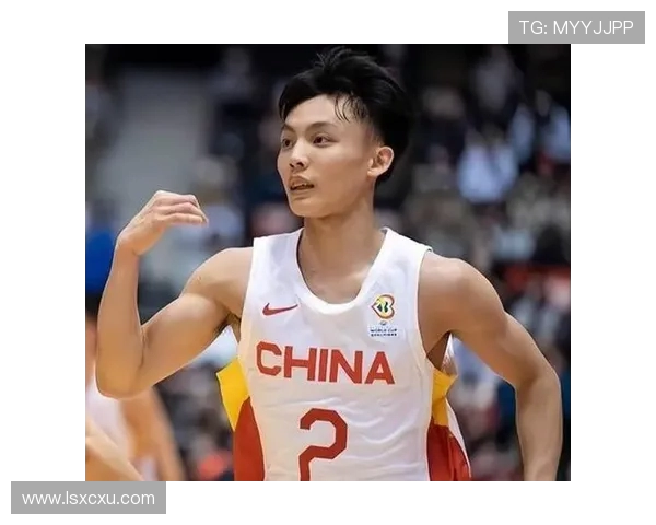 徐杰：从青涩少年到篮球场上的璀璨明星，勇敢追梦的励志故事