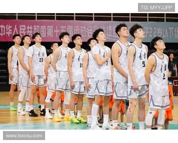 福建男篮对阵辽宁男篮精彩比赛录像回顾与分析