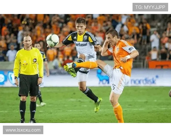 胜利船神户与巴塞的巅峰对决展现足球魅力与激情的较量 胜利船神户与巴塞的巅峰对决展现足球魅力与激情的较量