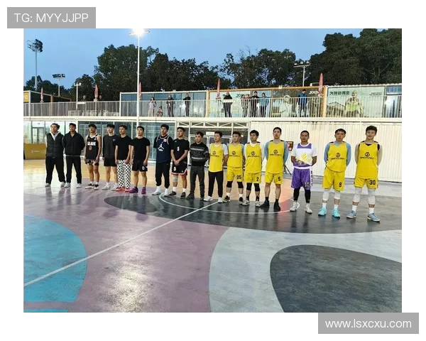 重庆篮球队灵活性变革引发热议助力球队新篇章